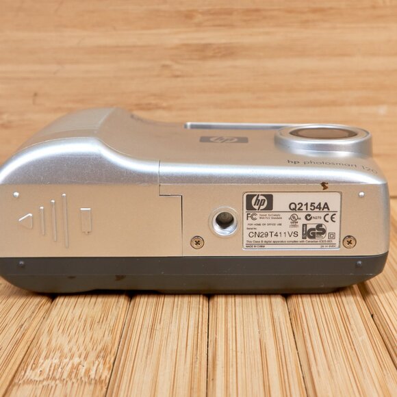 Vintage HP Photosmart 120 1 MP Digital Camera - Picture 9 of 10